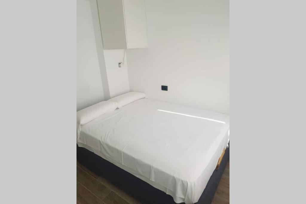 Exclusivo Apartamento Benidorm Playa De Levante エクステリア 写真