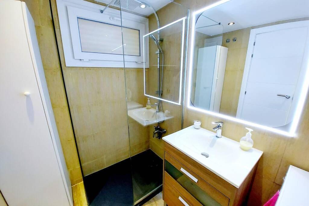 Exclusivo Apartamento Benidorm Playa De Levante エクステリア 写真