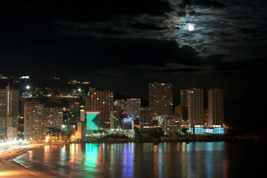 Exclusivo Apartamento Benidorm Playa De Levante エクステリア 写真
