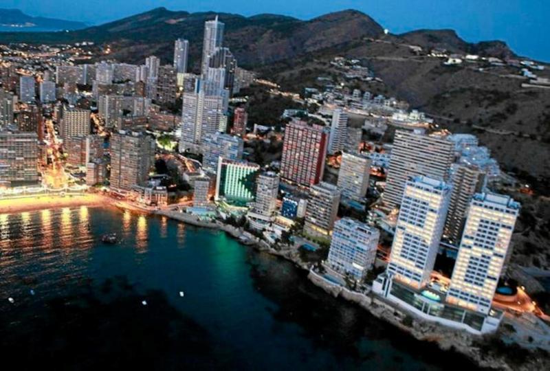 Exclusivo Apartamento Benidorm Playa De Levanteアパートメント エクステリア 写真